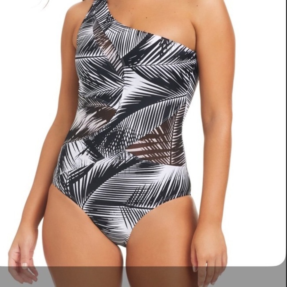 Beyond Control One Piece Swimsuit Size 14 Black White  Tummy Control